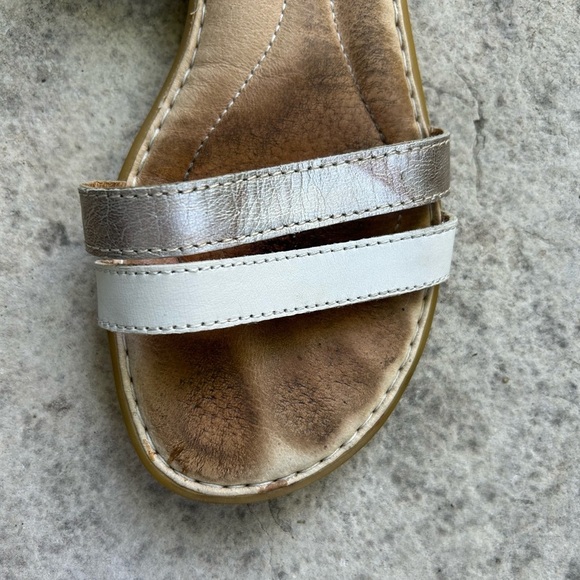 Born Mai Easy Sandals, size 7 - Picture 4 of 8